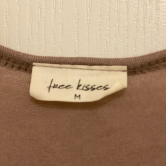 FREE KISSES blouse “FAITH - Picture 5 of 9